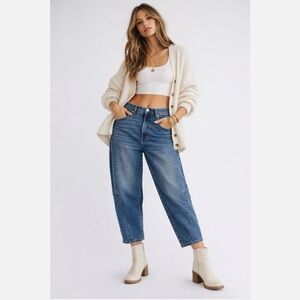 Pistola Eli Barrel High Rise Distressed Jeans Size 27